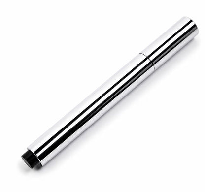 Japanese lip plumper pen